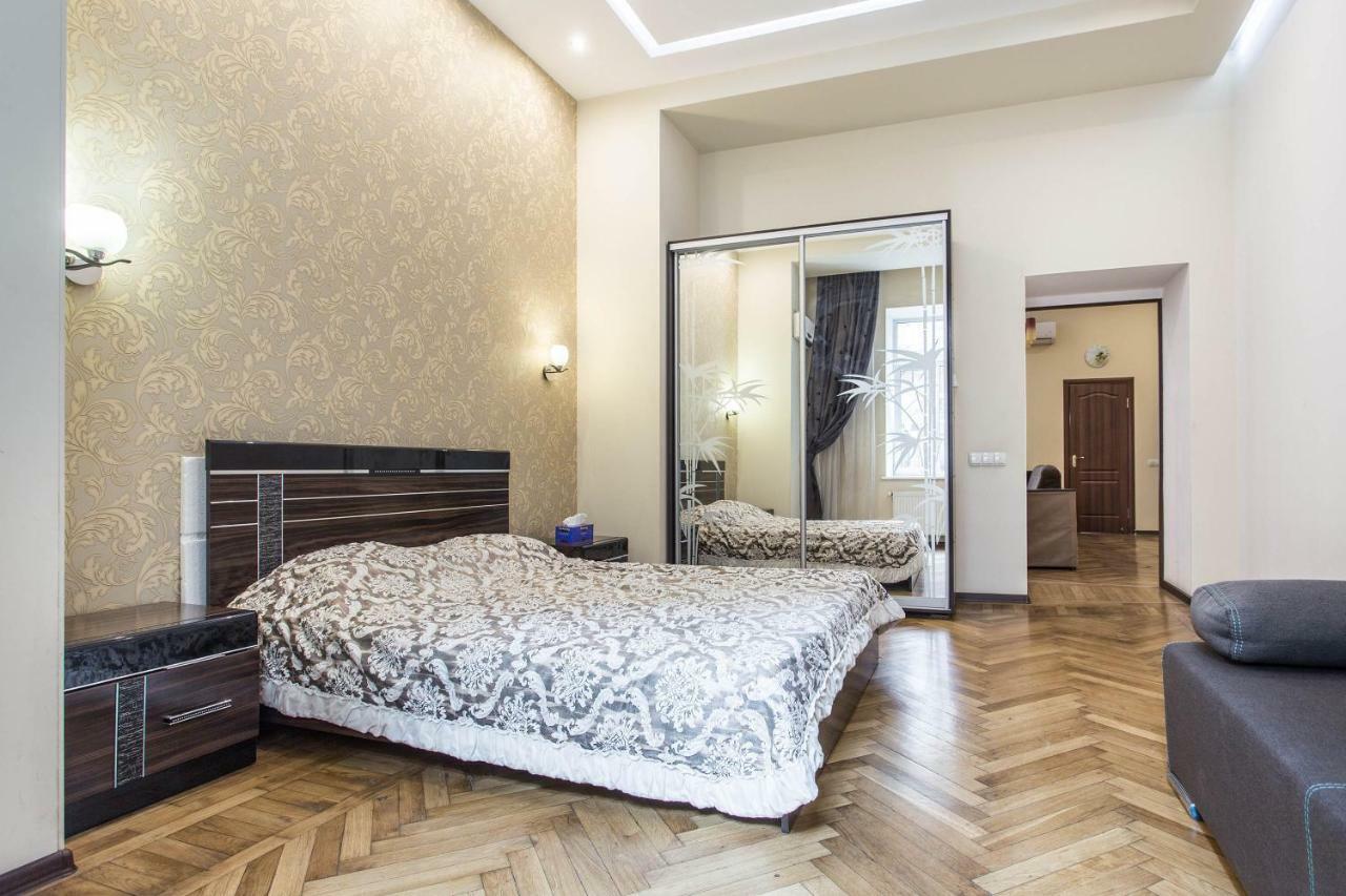 Odessa 3Bedroom Deribas Apartment Exterior photo